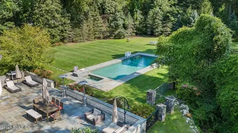 44 Hunting Ridge Road Greenwich CT 06831