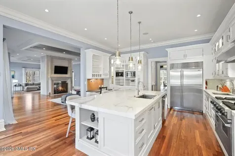 44 Hunting Ridge Road Greenwich CT 06831