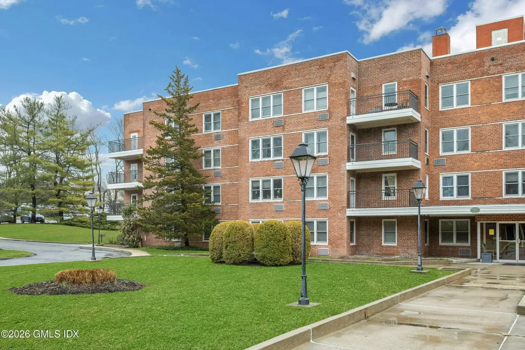 50 Lafayette Place Greenwich CT 06830