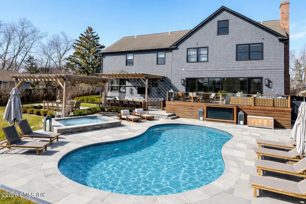 9 Davenport Drive Stamford CT 06902