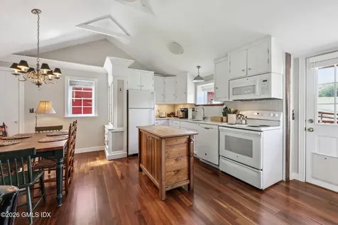 12 Jackson Road Killingworth CT 06419