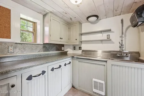 12 Jackson Road Killingworth CT 06419