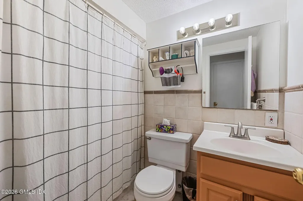 1535 E Putnam Avenue Old Greenwich CT 06870