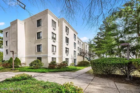 1535 E Putnam Avenue Old Greenwich CT 06870