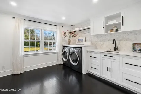 3 Konittekock Road Greenwich CT 06831