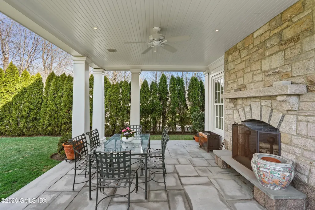 52 Ridge Street Greenwich CT 06830