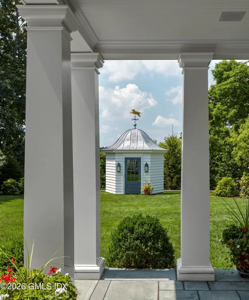 52 Ridge Street Greenwich CT 06830