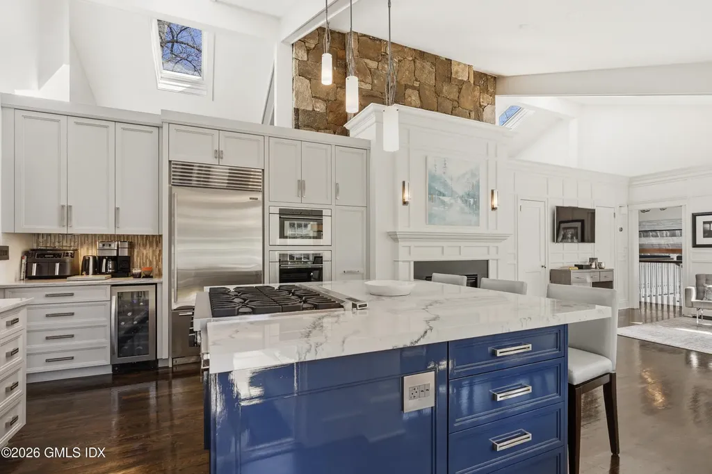 8 Willowmere Avenue Riverside CT 06878