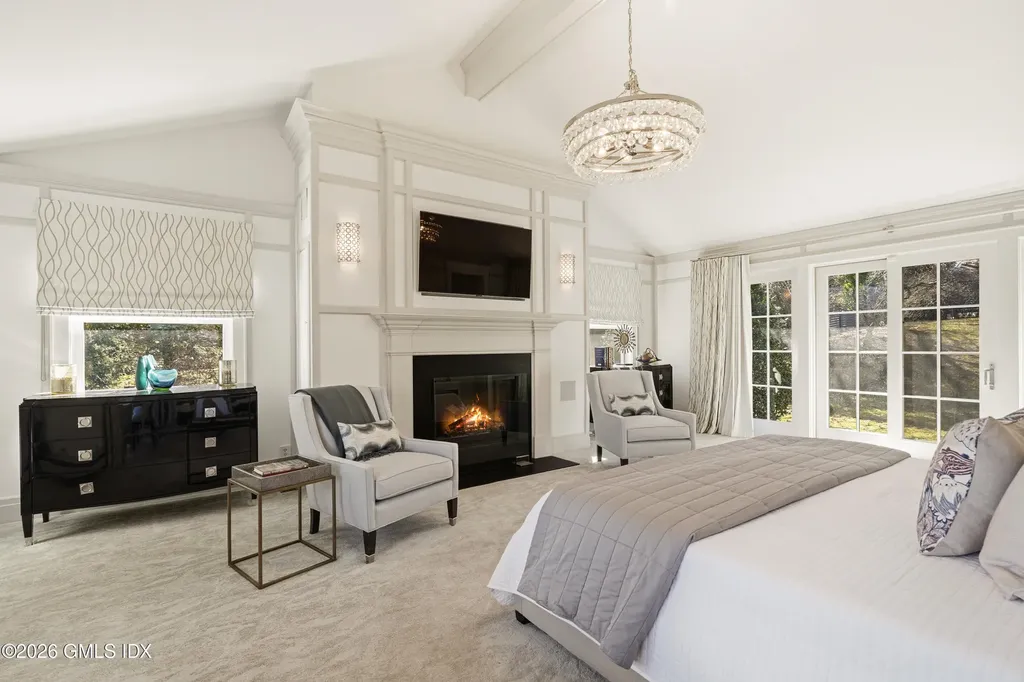 8 Willowmere Avenue Riverside CT 06878