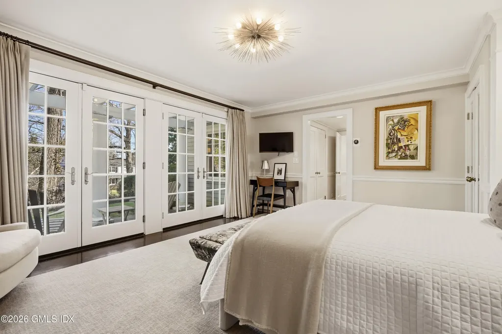 8 Willowmere Avenue Riverside CT 06878