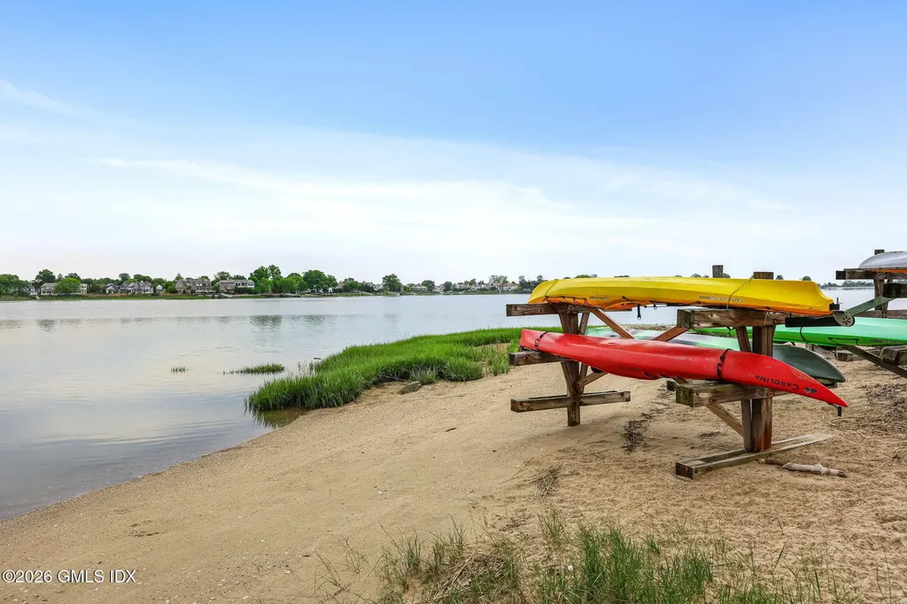 8 Willowmere Avenue Riverside CT 06878