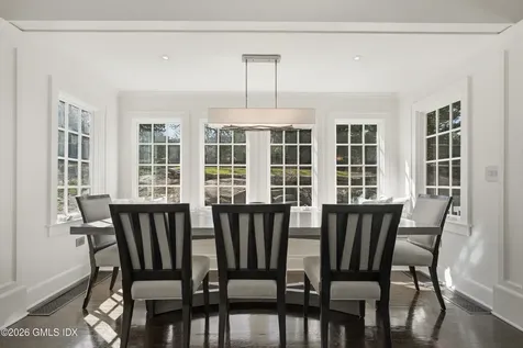 8 Willowmere Avenue Riverside CT 06878