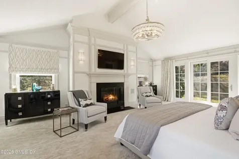 8 Willowmere Avenue Riverside CT 06878