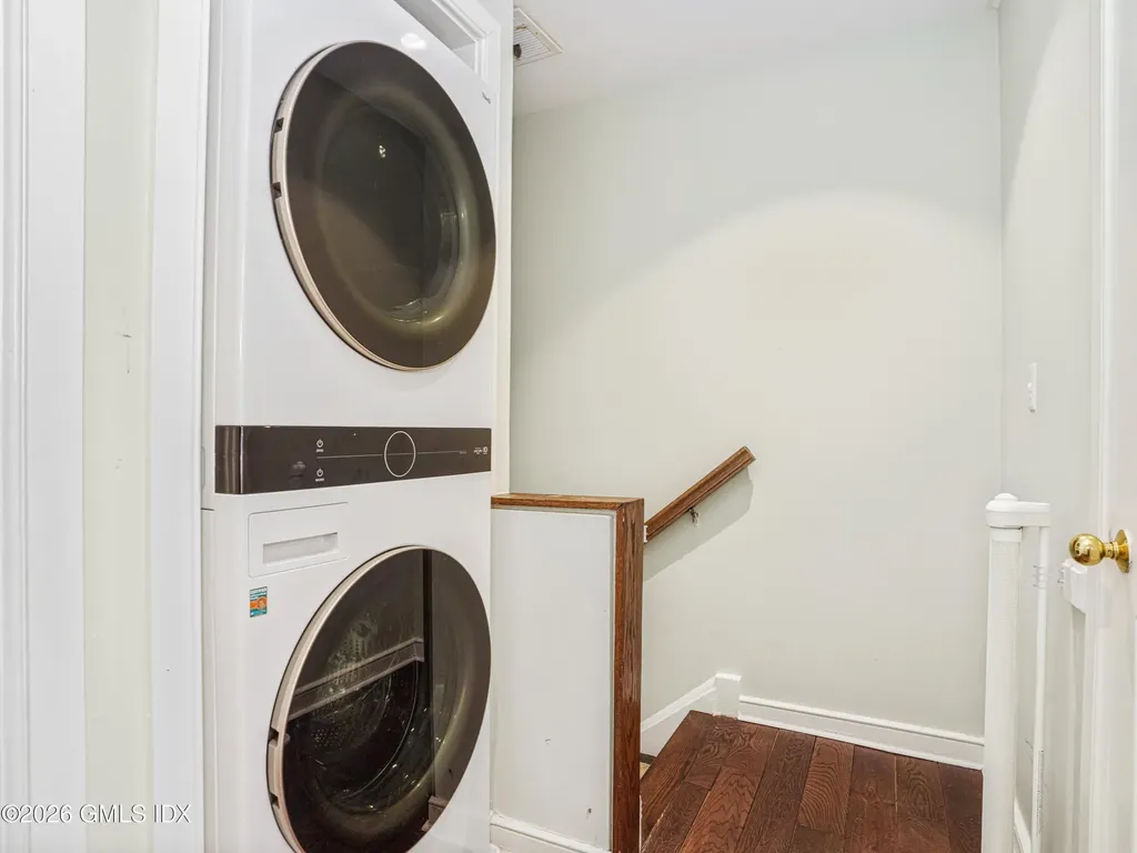 453 E Putnam Avenue Cos Cob CT 06807