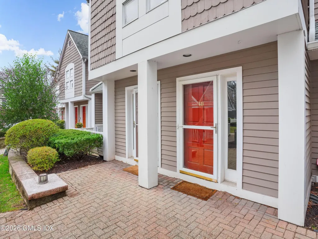 453 E Putnam Avenue Cos Cob CT 06807