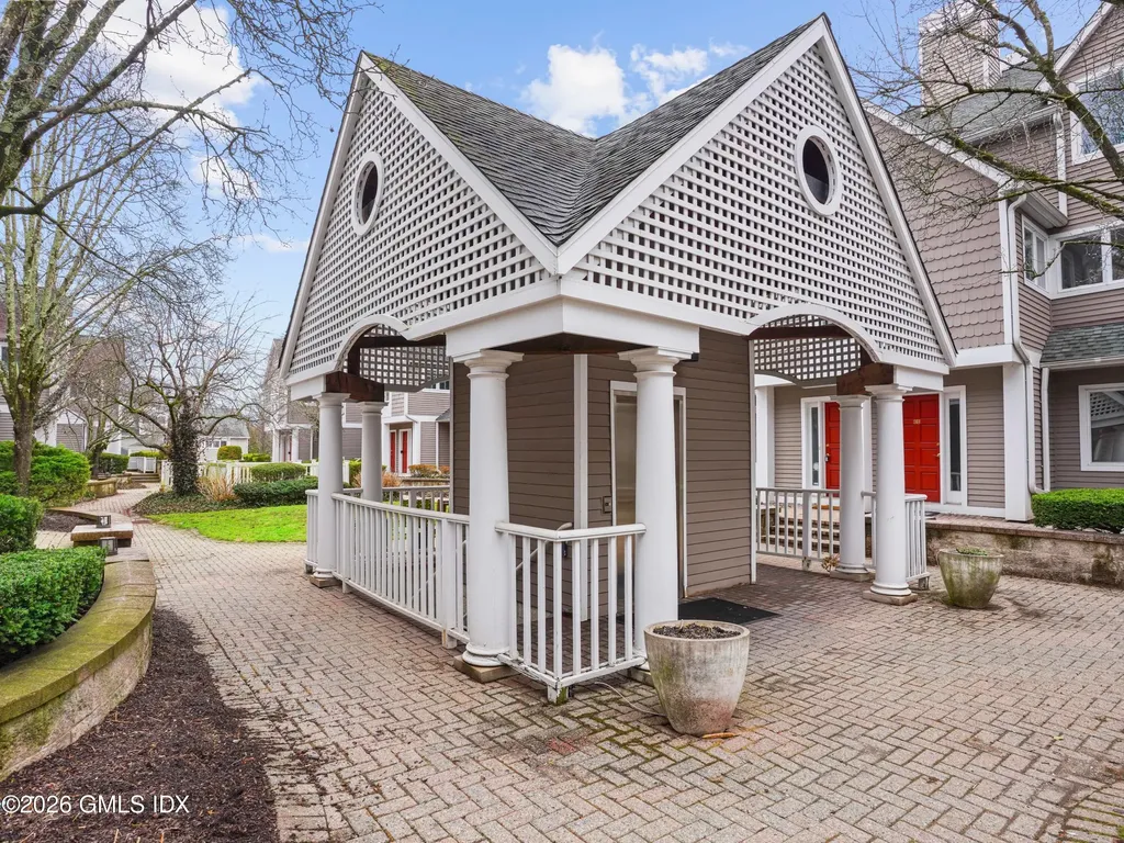 453 E Putnam Avenue Cos Cob CT 06807