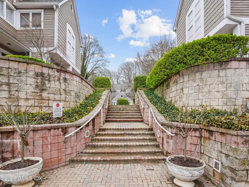 453 E Putnam Avenue Cos Cob CT 06807