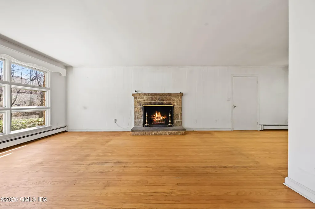 420 Valley Road Cos Cob CT 06807