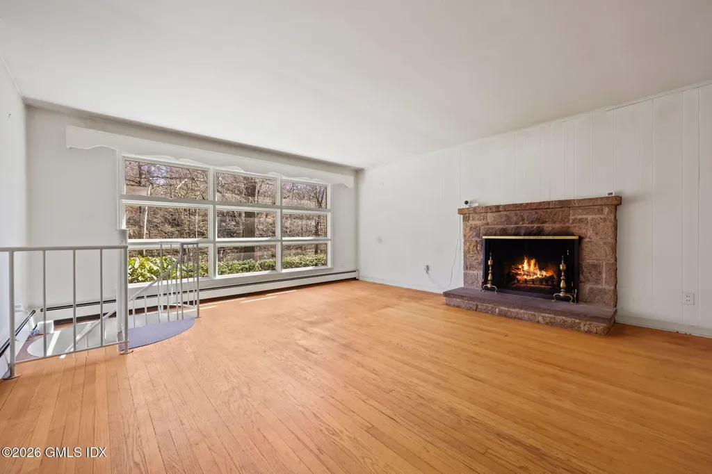 420 Valley Road Cos Cob CT 06807