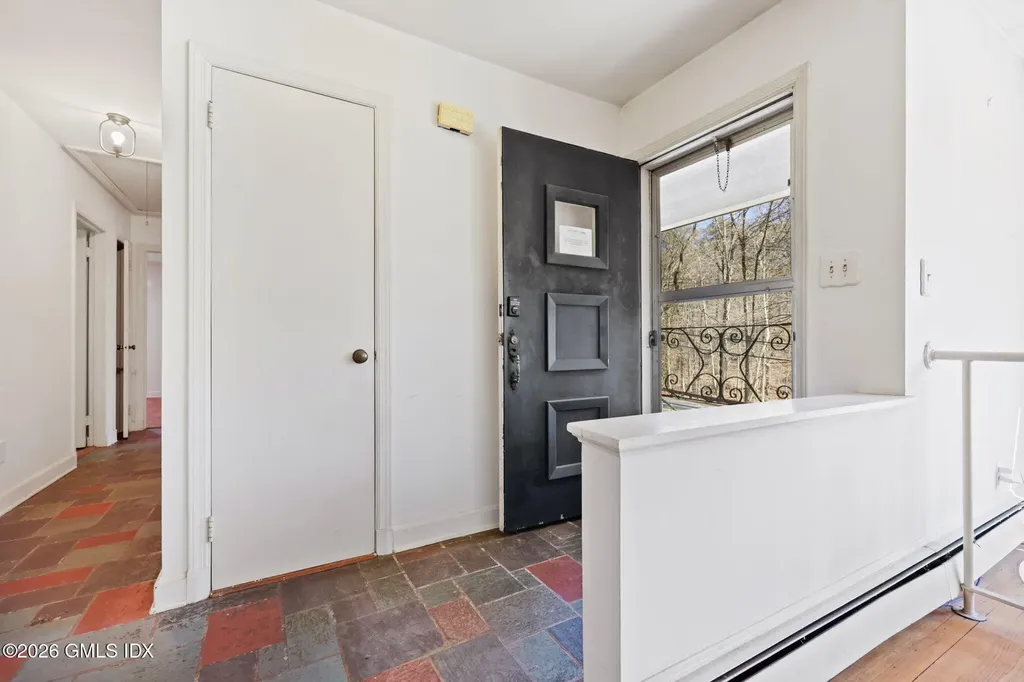 420 Valley Road Cos Cob CT 06807