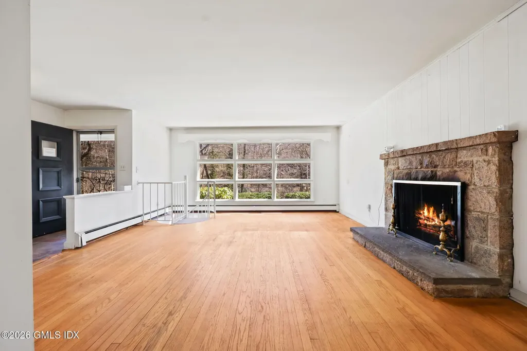 420 Valley Road Cos Cob CT 06807