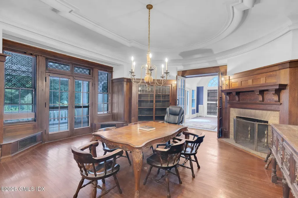 26 Shady Lane Greenwich CT 06831