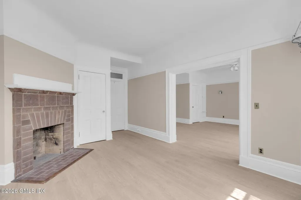 26 Shady Lane Greenwich CT 06831
