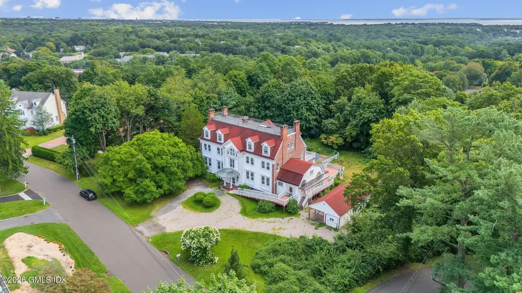 26 Shady Lane Greenwich CT 06831