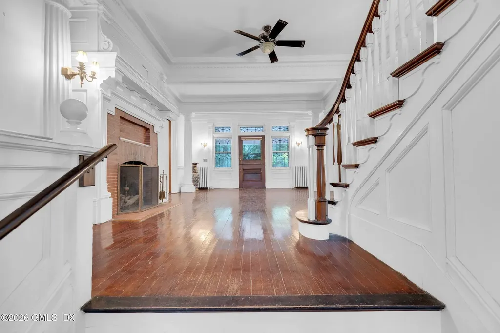 26 Shady Lane Greenwich CT 06831