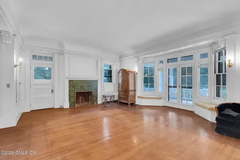 26 Shady Lane Greenwich CT 06831