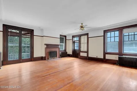 26 Shady Lane Greenwich CT 06831