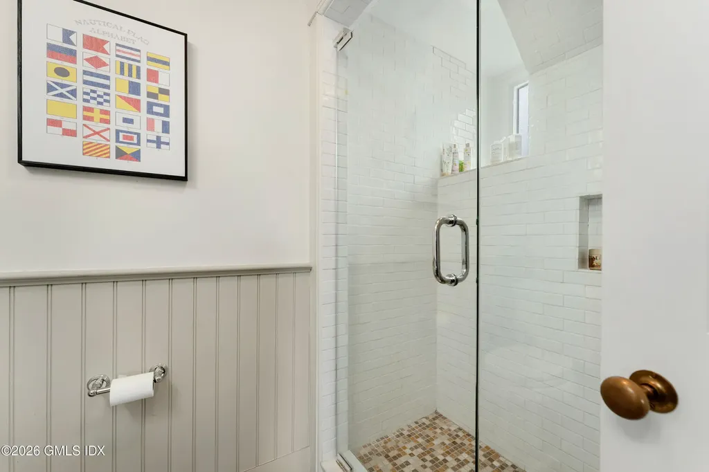 118 Shore Road Old Greenwich CT 06870
