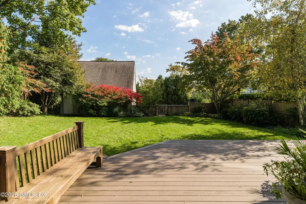 118 Shore Road Old Greenwich CT 06870