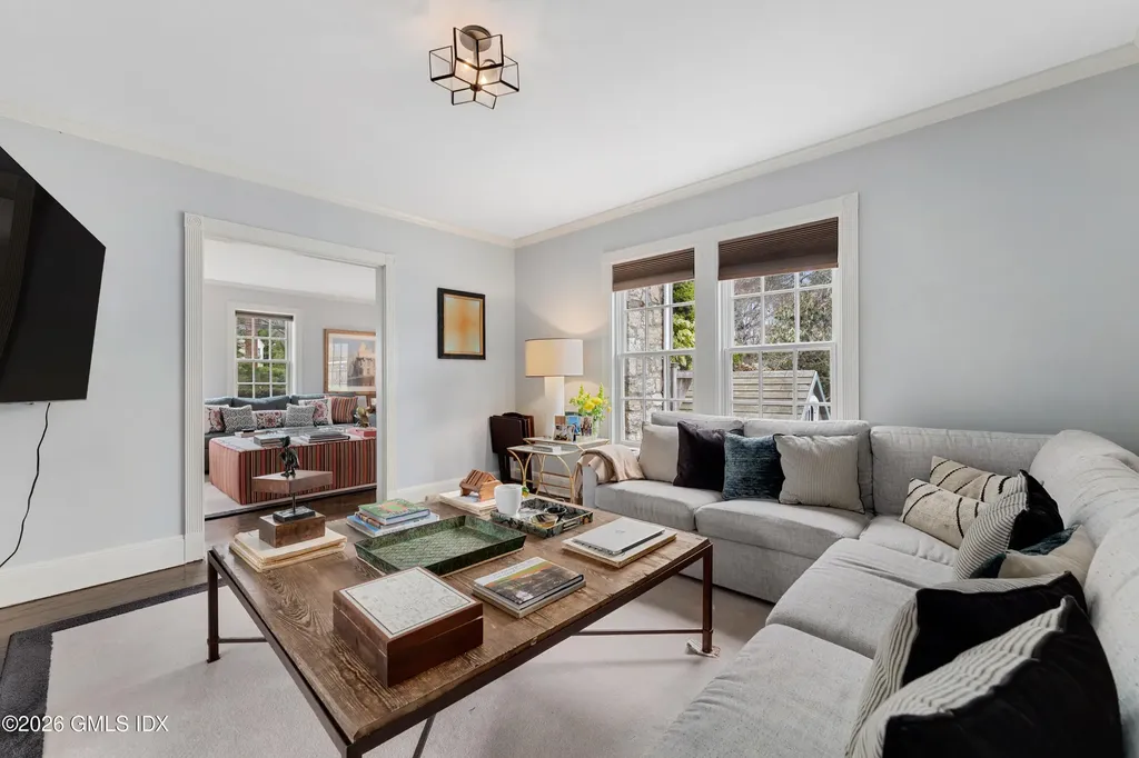 118 Shore Road Old Greenwich CT 06870