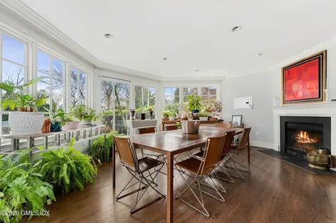 118 Shore Road Old Greenwich CT 06870