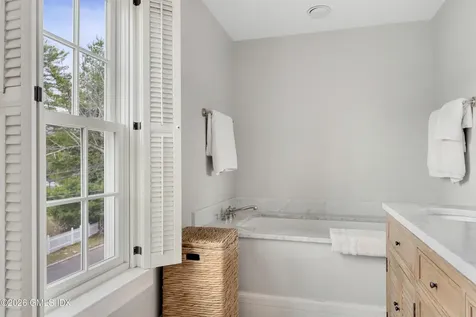 118 Shore Road Old Greenwich CT 06870