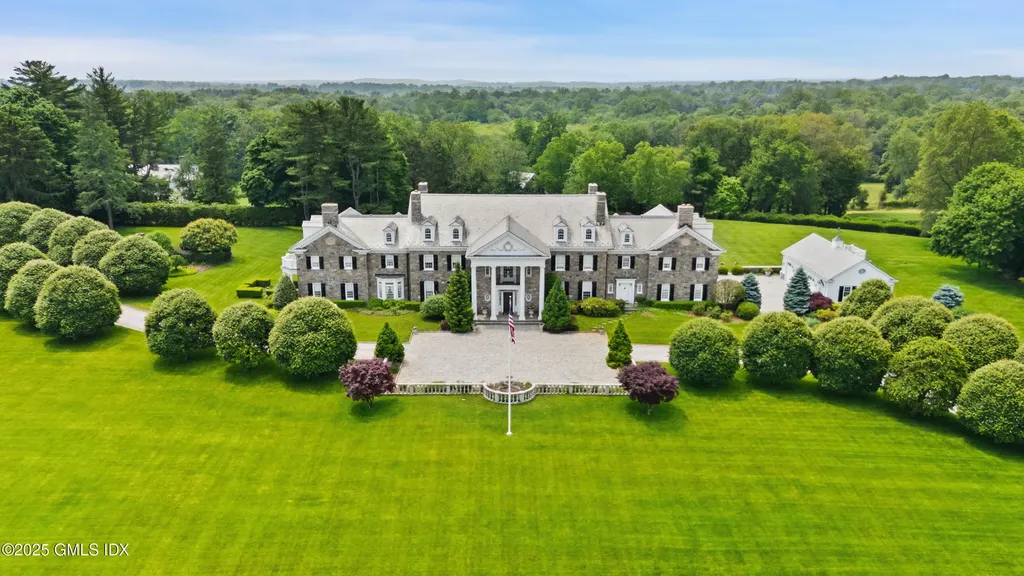 550 Round Hill Road Greenwich CT 06831