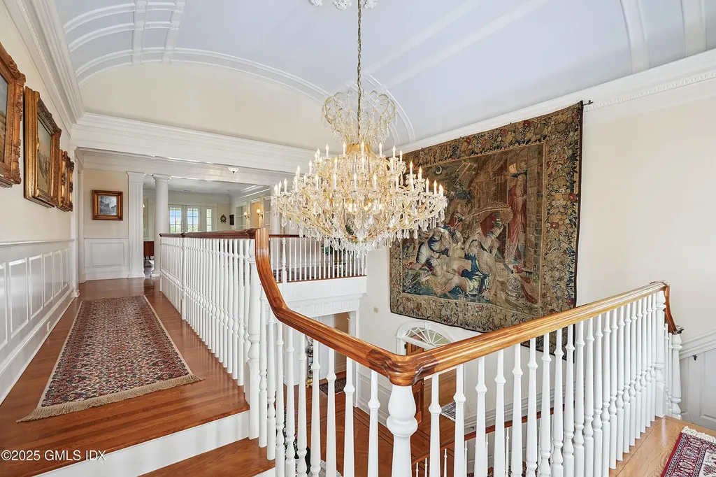 550 Round Hill Road Greenwich CT 06831