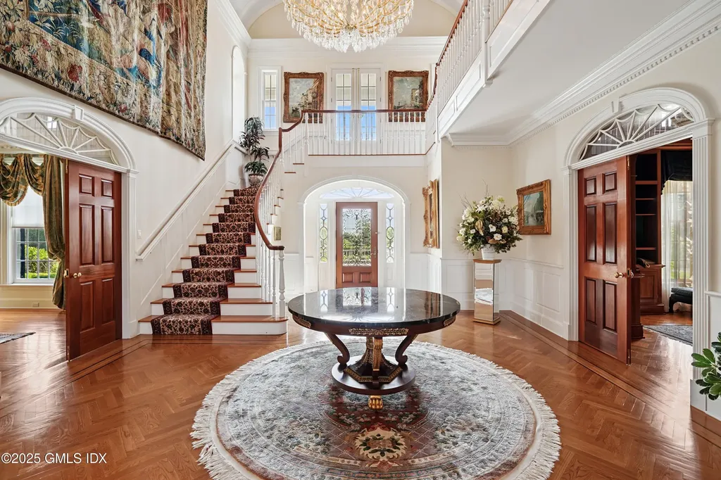 550 Round Hill Road Greenwich CT 06831