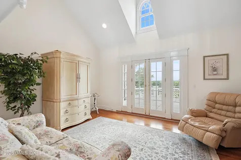 550 Round Hill Road Greenwich CT 06831