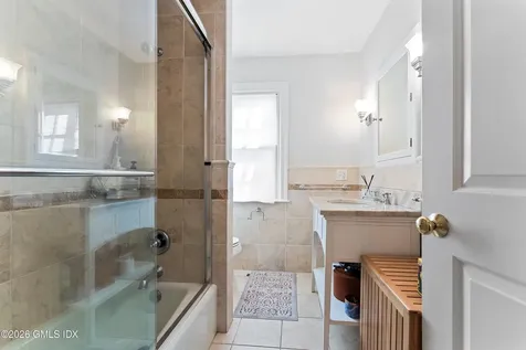 78 Meadow Road Riverside CT 06878