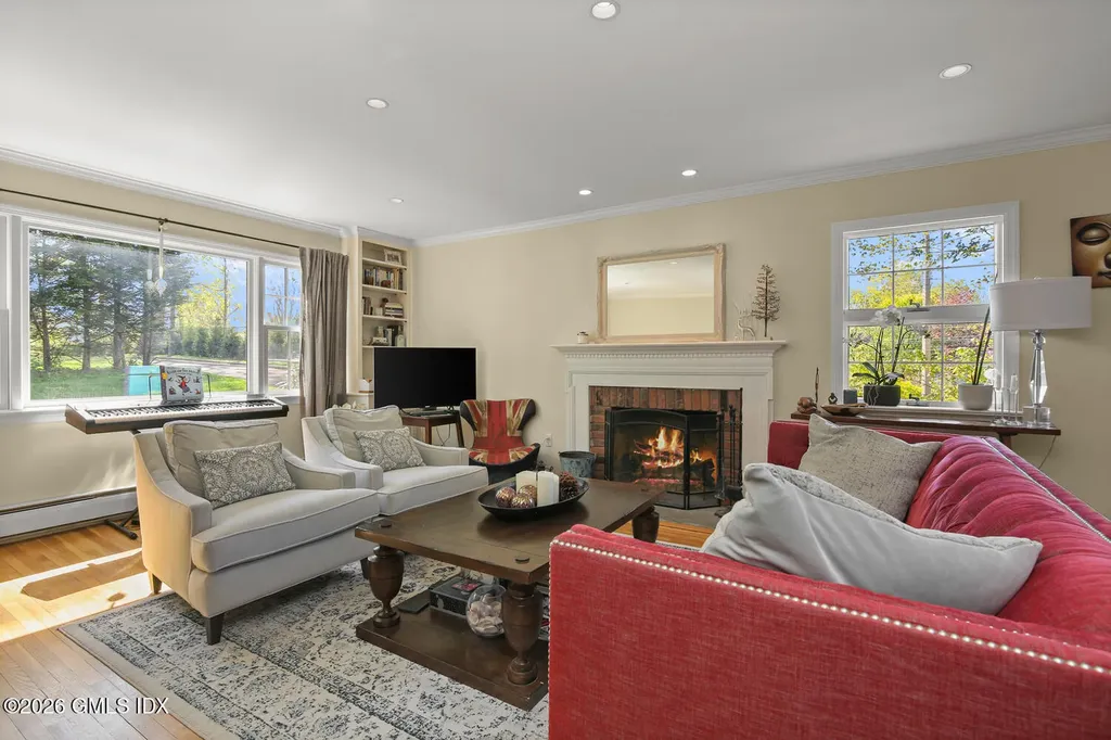 29 Coventry Lane Riverside CT 06878