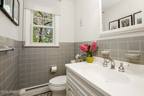 29 Coventry Lane Riverside CT 06878