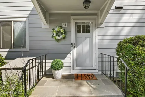 65 Stirrup Lane Riverside CT 06878