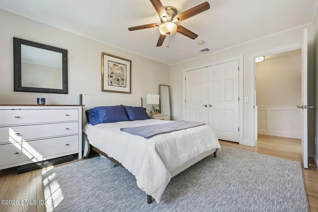 97 Davenport Ridge Lane Stamford CT 06903