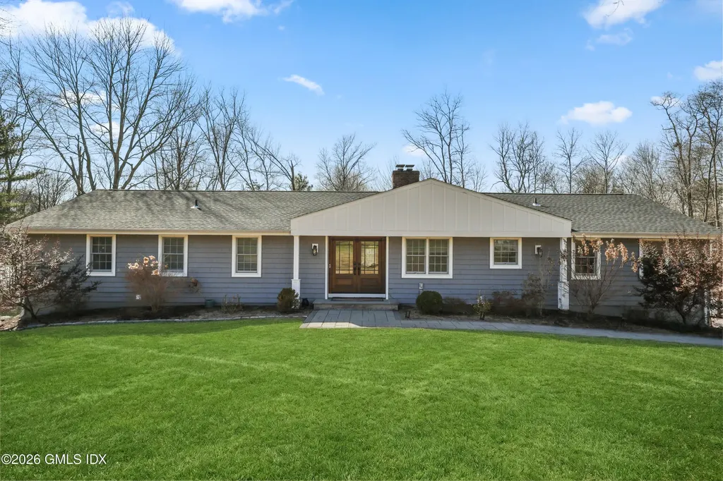 97 Davenport Ridge Lane Stamford CT 06903