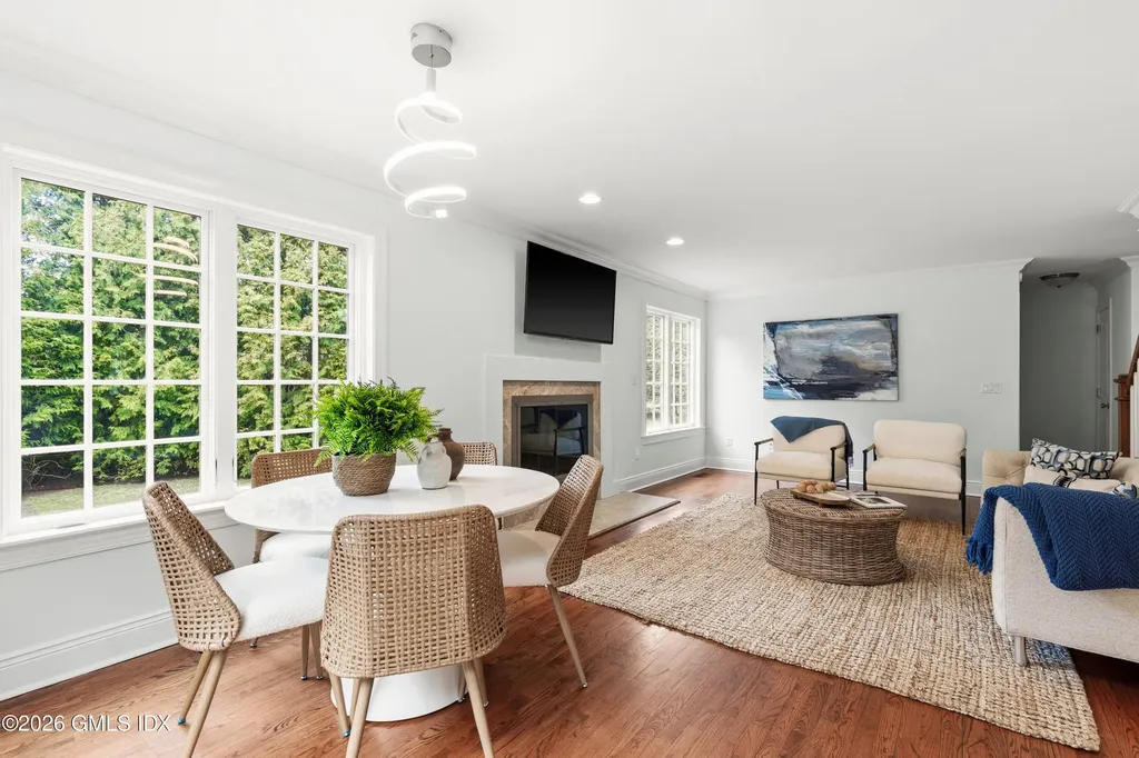 53 Lockwood Avenue Old Greenwich CT 06870