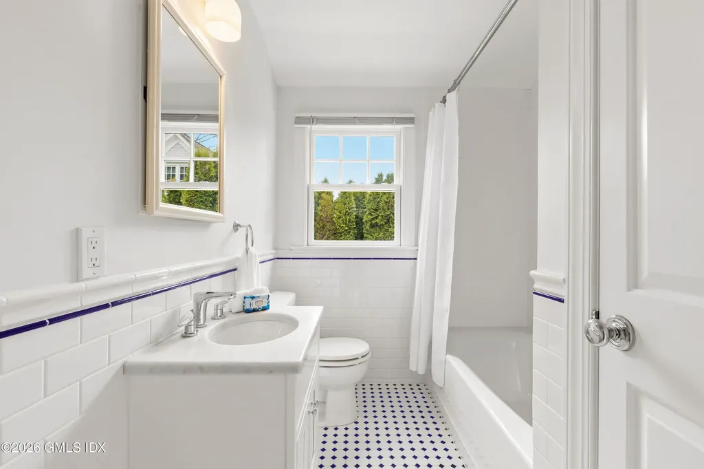 53 Lockwood Avenue Old Greenwich CT 06870