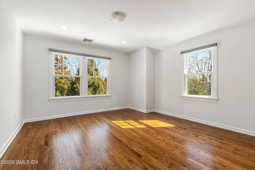 53 Lockwood Avenue Old Greenwich CT 06870