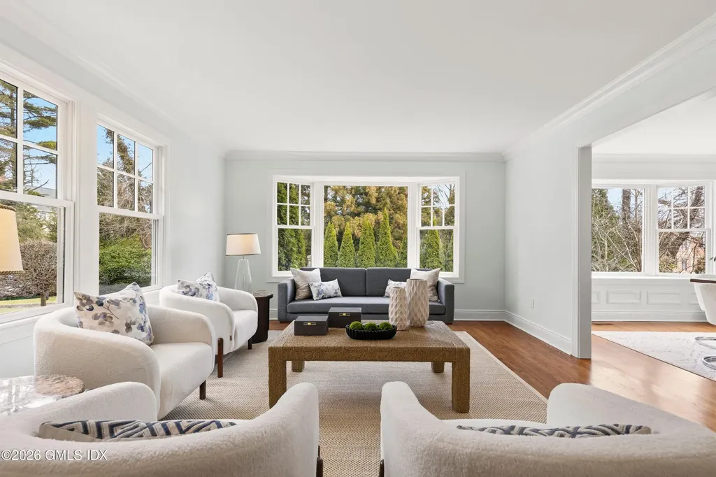 53 Lockwood Avenue Old Greenwich CT 06870